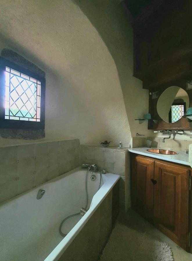 Chambre D'Hotes Au Chateau De Belcastel Exterior foto