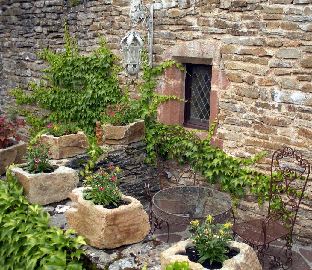 Chambre D'Hotes Au Chateau De Belcastel Belcastel  Exterior foto